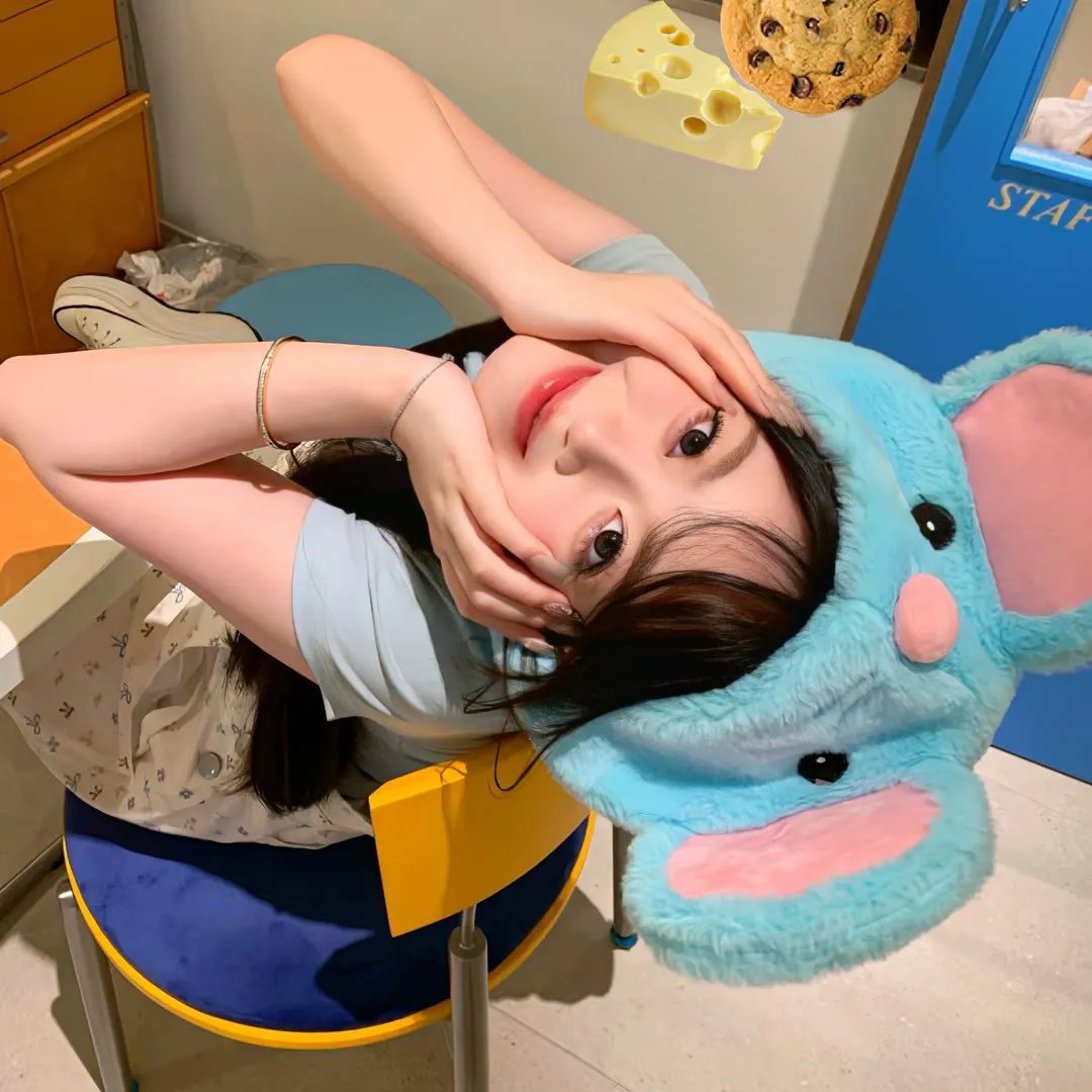 魔力女管家第一季在线观看封面